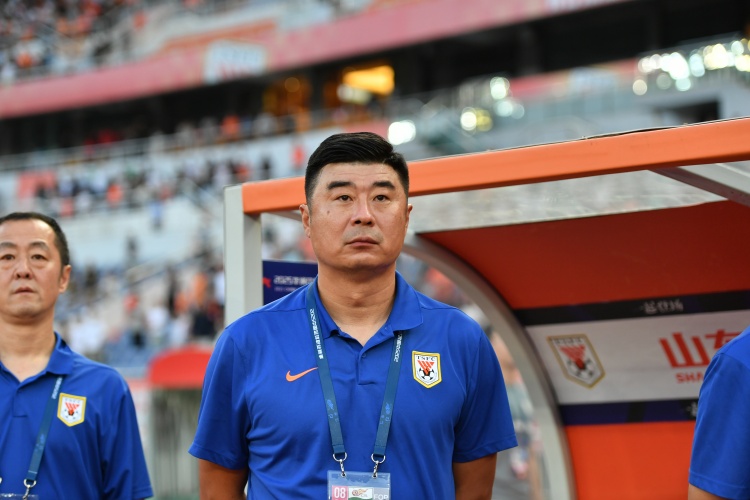 开云体育网页登录-鲁媒：泰山队广州冬训人员超30人，一线队名单接近出炉