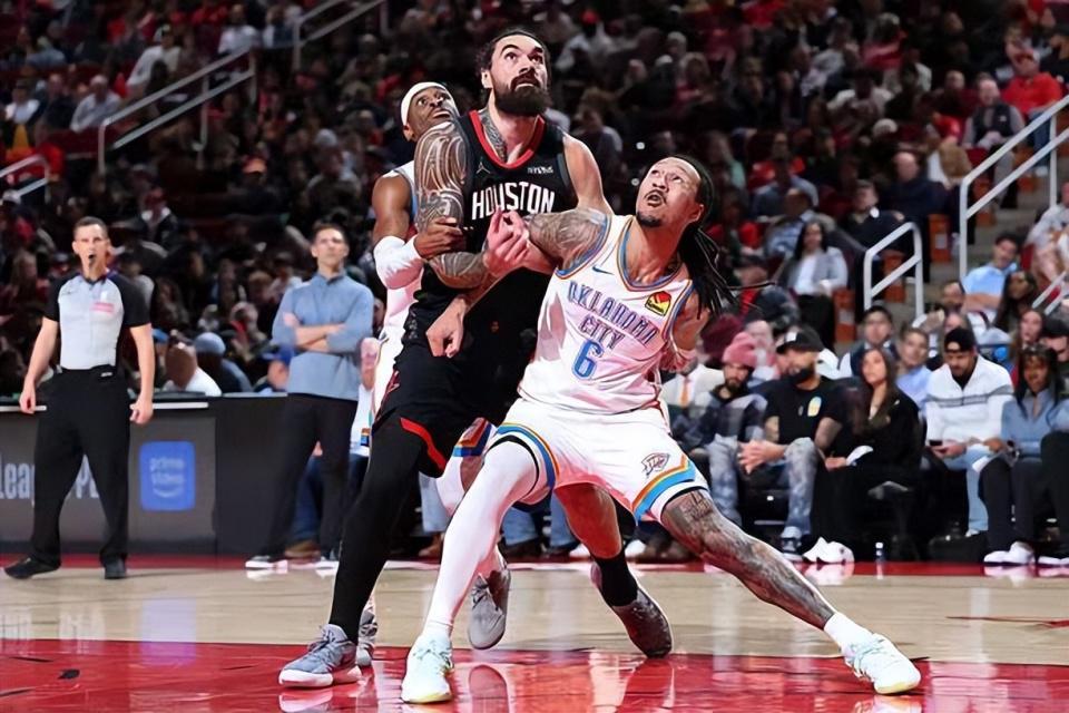 开云体育-全队都毫无手感，火箭替补内线老将的作用也就变得非常有限了？